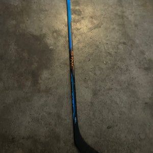 Used Right Handed P88 Nexus Sync Hockey Stick