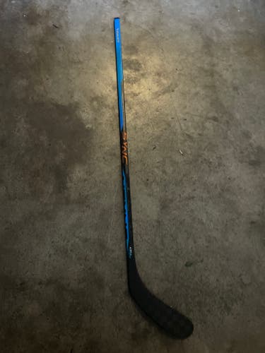 Used Right Handed P88 Nexus Sync Hockey Stick