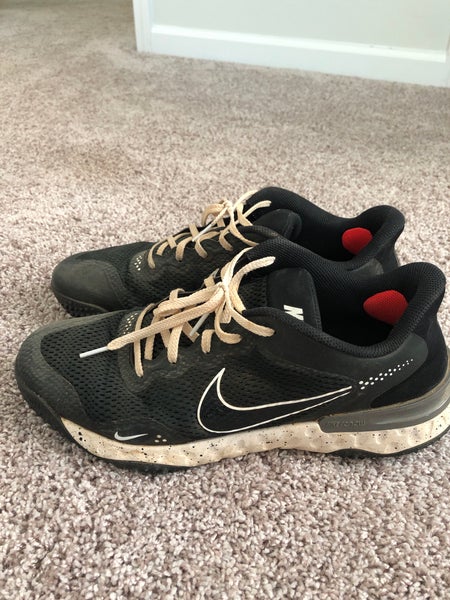 NIKE Men's Alpha Huarache Elite 3 Turf Baseball Shoes