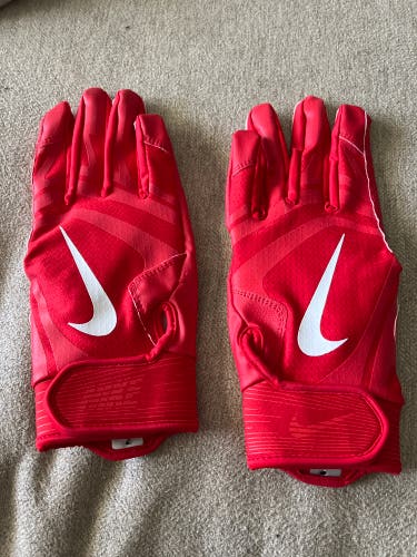 New XL Nike Batting Gloves