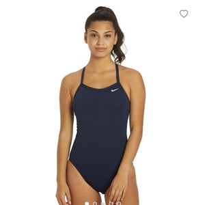 NWT NIKE HYDRASTRONG POLY RACER BACK ONE-PIECE SWIMSUIT WOMENS 40 / 14
