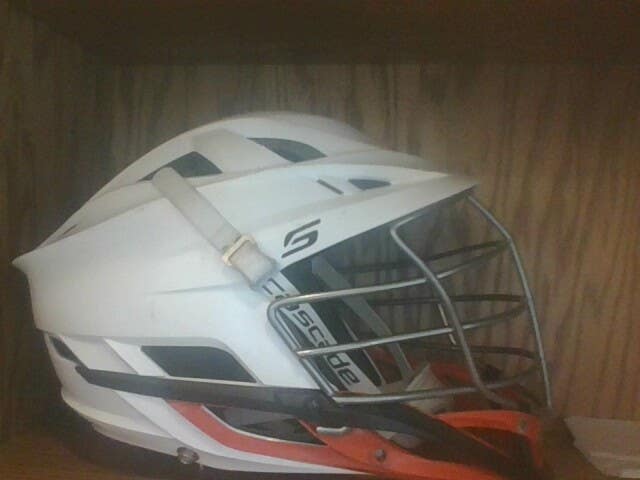 Used Player's Cascade S Helmet