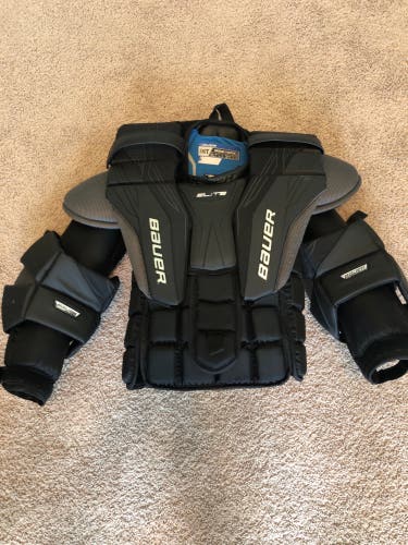Used Medium Bauer Elite Goalie Chest Protector