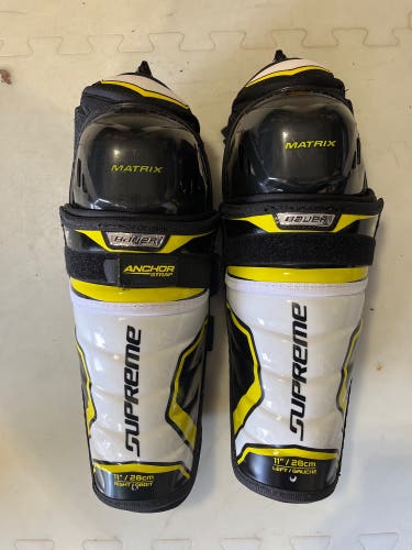 Used Bauer Shin Pads 11”