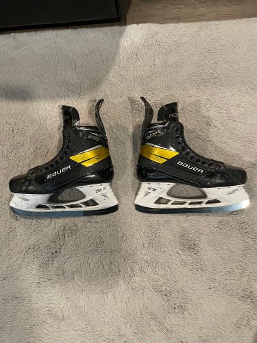 Used Bauer Size 10 Supreme UltraSonic Hockey Skates