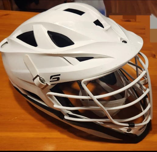 White Cascade S Lacrosse Helmet