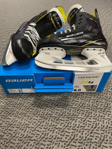 Bauer Supreme M4 size 8 Fit 1 skate
