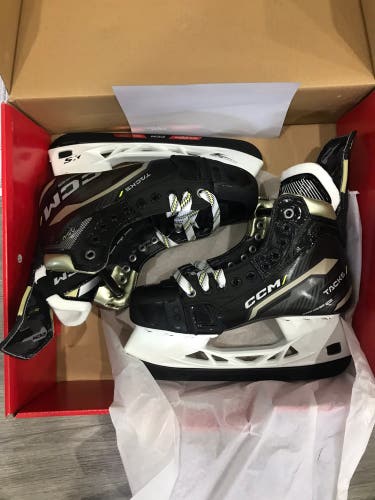 New CCM Regular Width  Size 7 Tacks ASV Hockey Skates