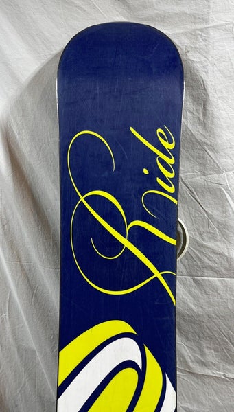 RIDE Compact 139cm Twin-Tip All-Mountain Women's Snowboard Liquid