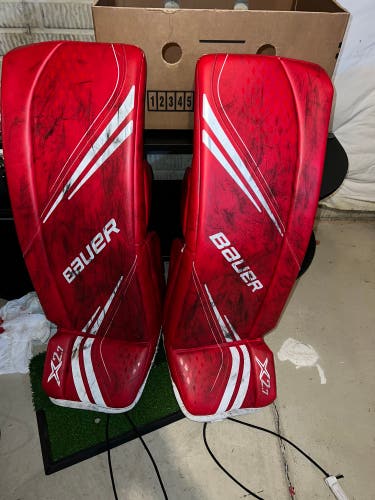 34" Bauer Vapor X2.7 Goalie Leg Pads