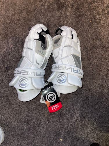 New Maverik Large M5 Lacrosse Gloves