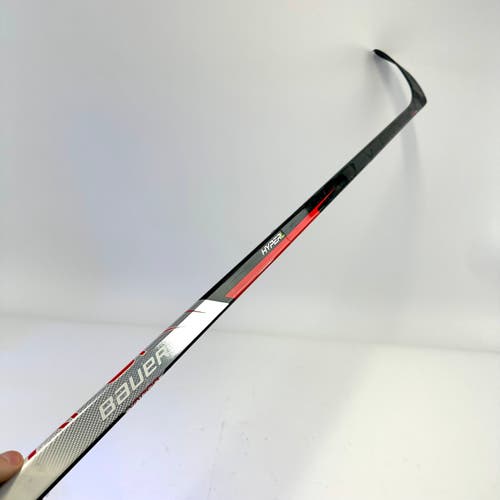 Repaired Right Handed Bauer Hyperlite | 87 Flex | P28 Curve | Grip | #A646