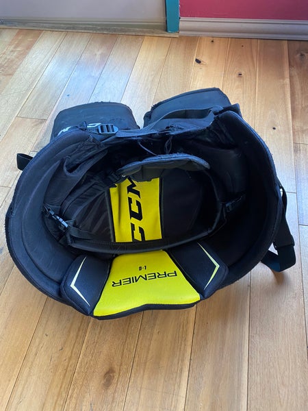 Ccm senior goalie pants