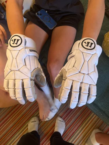 Used Player's Warrior 12" Burn Lacrosse Gloves