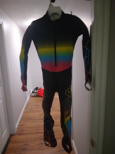 Girls Used 10/12 Spyder Ski Suit