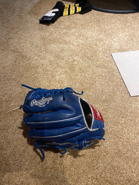 Gameday 57 Series Marcus Stroman Heart of the Hide Glove