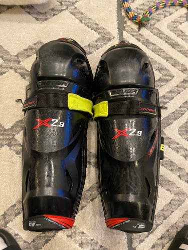 Used Bauer  Vapor X2.9 Shin Pads