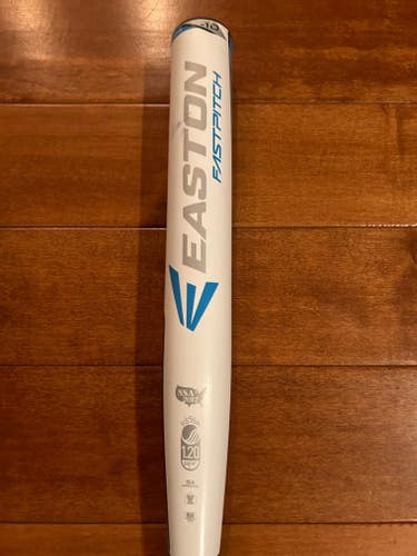 Used Easton Composite Mako Bat (-10) 22 oz 32"