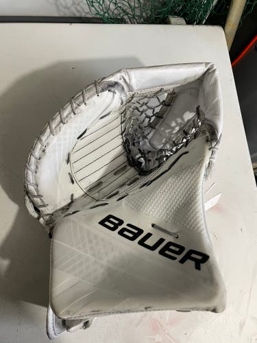 Bauer X900 Glove