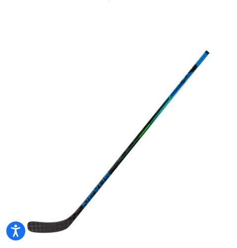 Senior Right Handed P28  Nexus Geo Hockey Stick