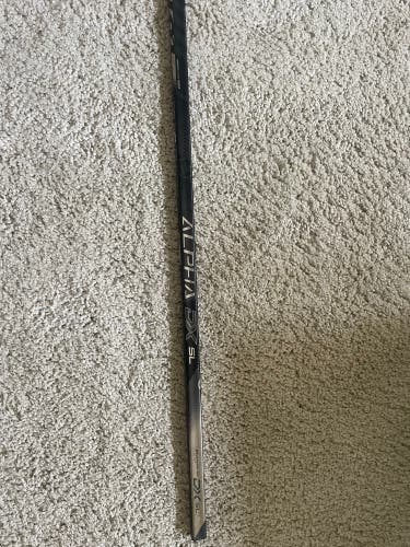 Senior Right Handed P28 Pro Stock Alpha DX SL Hockey Stick