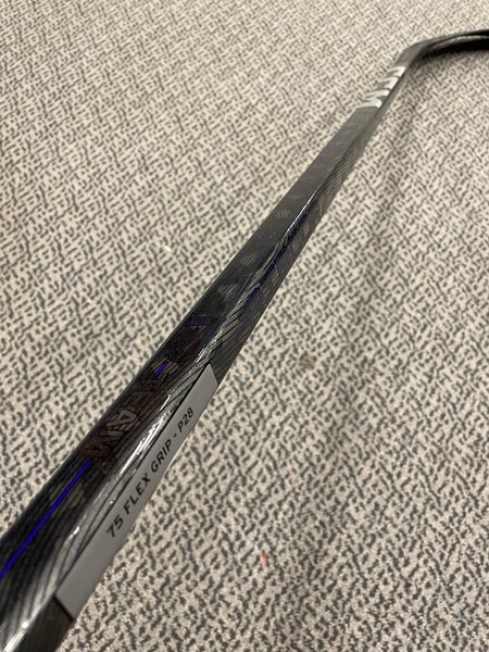 CCM Ribcore Team 75 flex P28 curve left hand stick