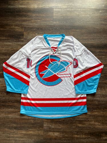 White Hockey Jersey California Seals #10