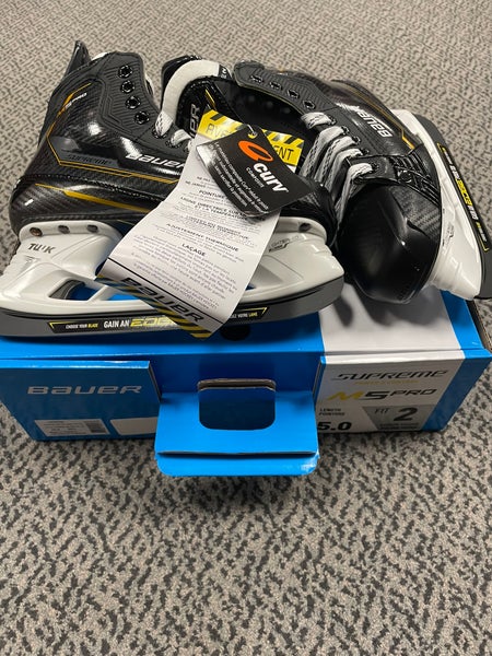 Bauer Supreme M5 Pro size 5 Fit 2 skates