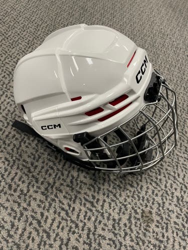 OUT OF BOX CCM White Tacks 70 Junior combo helmet