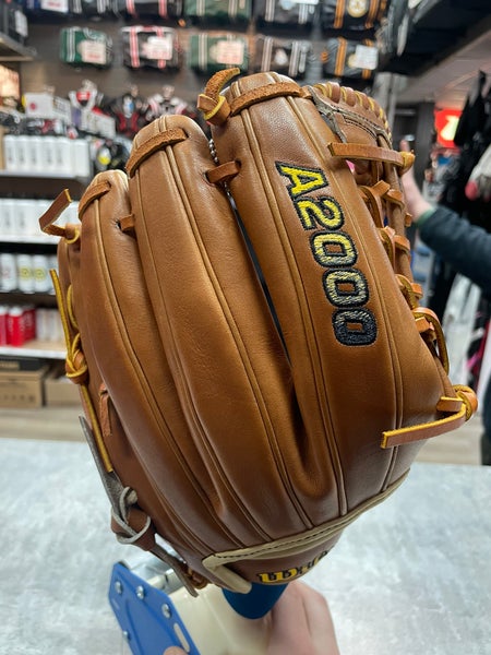 CLOSEOUT Wilson A2000 SuperSkin Dustin Pedroia Baseball Glove 11.75”  WTA20RB18DP15GM