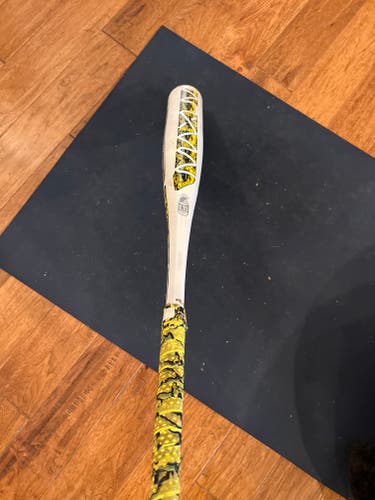 Used USSSA Certified Combat Composite Maxum Bat (-11) 19 oz 30"