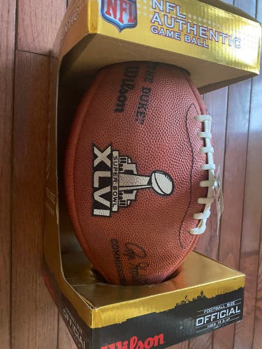 New NFL Authentic Wilson Super Bowl Game Ball
