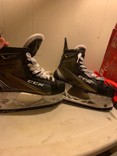 Used CCM Regular Width Size 6.5 Tacks Hockey Skates