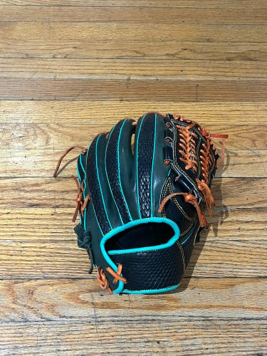 Customized Japanese Kip Leather Infield/Pitcher Glove 12”