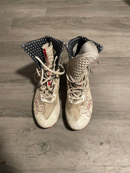 Used UA Highlight Lacrosse Cleats- Men’s 10.5