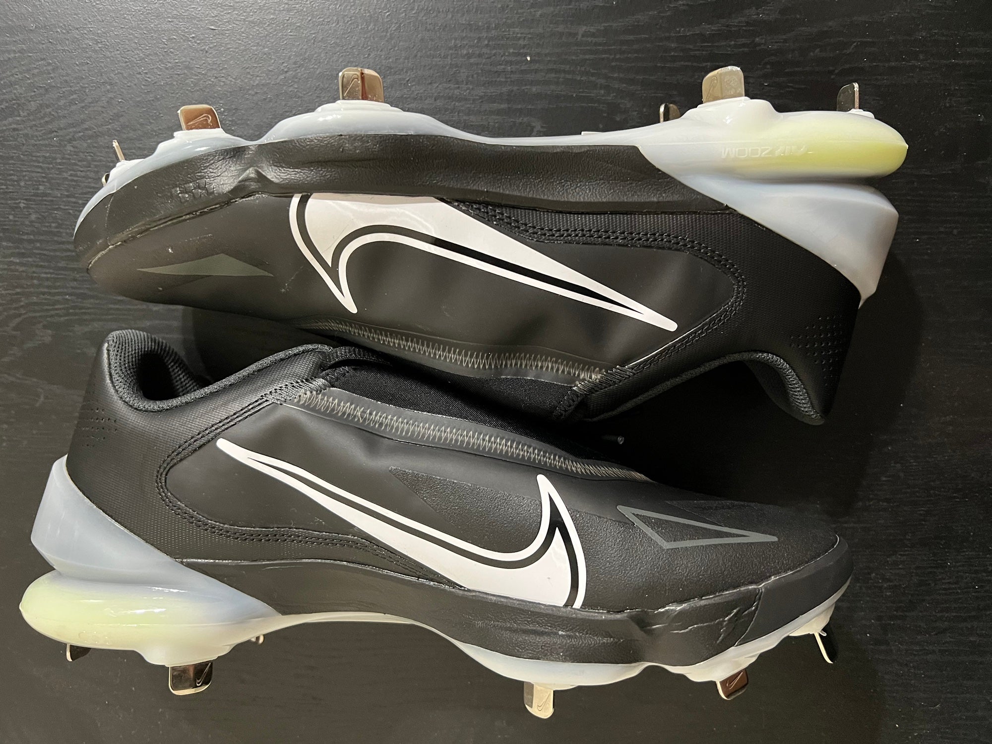 Nike Force Zoom Trout 8 Pro Metal Baseball Cleats Men