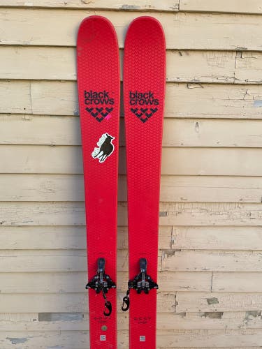 2021 Used Black Crows Camox Freebird Backcountry Skis With Binding And Climbing Skins