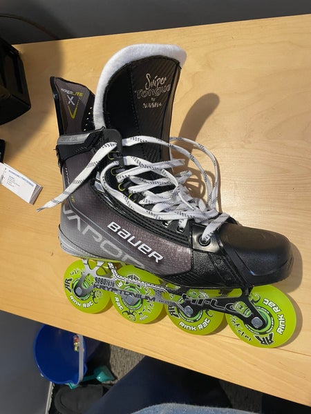 Senior Bauer Size 9 Vapor Hyperlite Hockey Skates