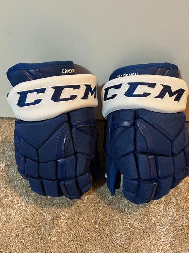 Maple Leafs CCM hg12xp’s-14”