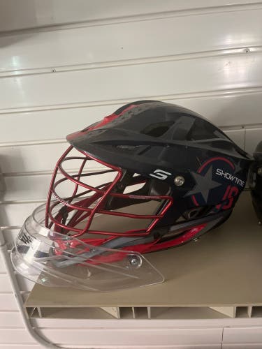 new showtime lacrosse helmet (s) stickers and throatguard can be removed