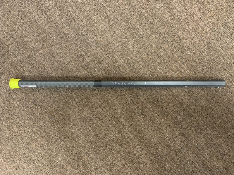 Epoch Dragonfly 7 C30 iQ9 Black Attack Lacrosse Shaft