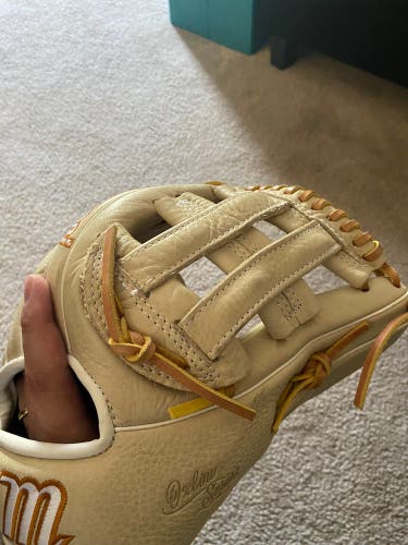 Marucci Oxbow Baseball Glove  Infield 12"