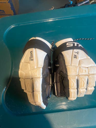 Used Goalie STX  Shield Lacrosse Gloves