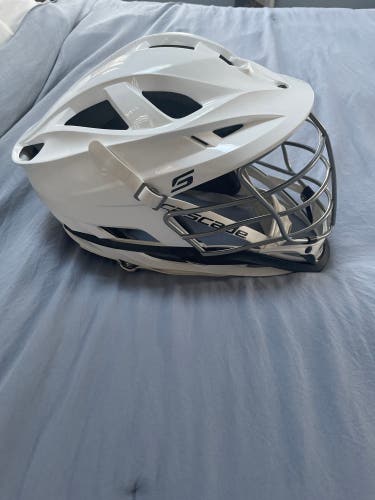 Used Cascade S Helmet