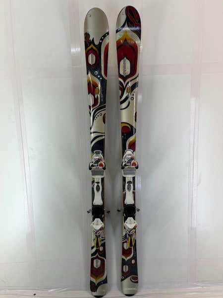 USED 149cm K2 Burnin' Luv Women's All Mountain Carving Ski w