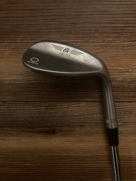 Men's Right Handed 58 Degree Vokey SM4 Wedge