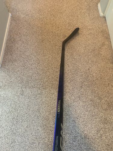 Senior Right Handed P92M Pro Stock RibCor Trigger 7 Pro Hockey Stick