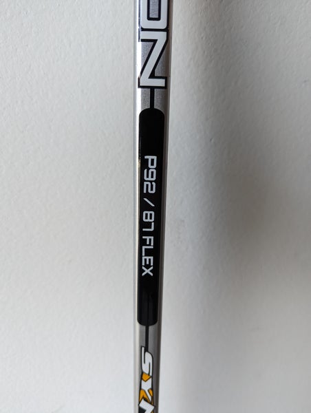 1 New Bauer Easton Synergy RH 87 flex PM9 | SidelineSwap