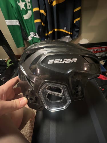 Used Medium/Large Bauer Hyperlite Helmet
