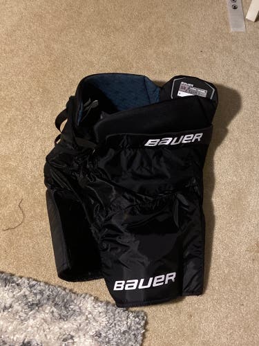 Senior Large Bauer  Hockey X Pants